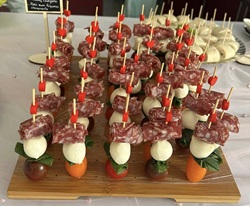 Brochettes Tomate Mozzarella Saucisson